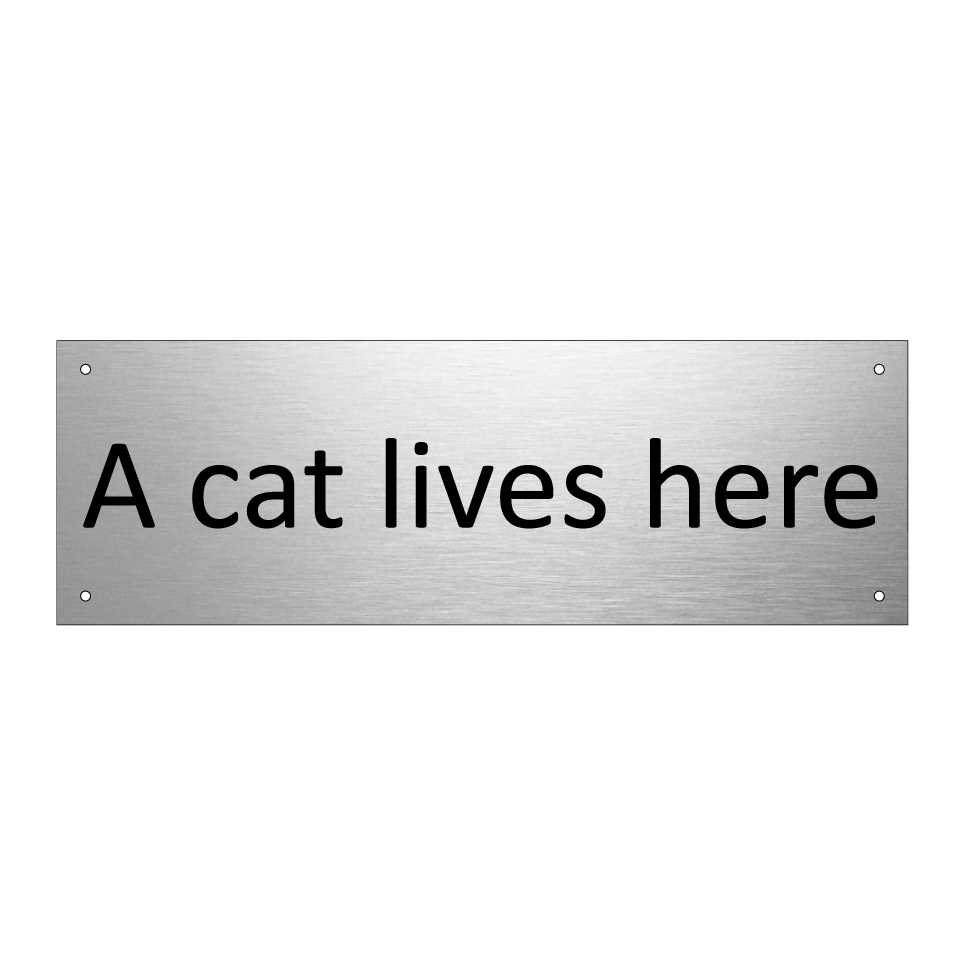 A cat lives here