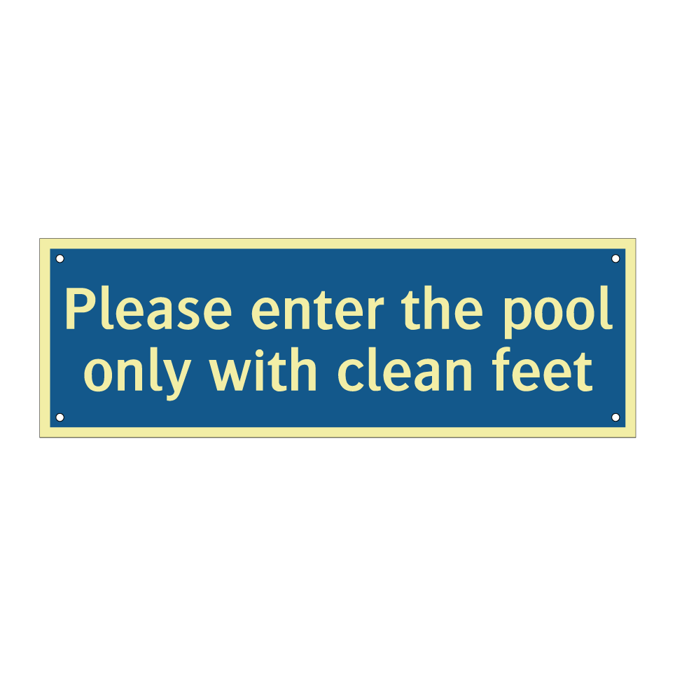 Please enter the pool only with clean feet