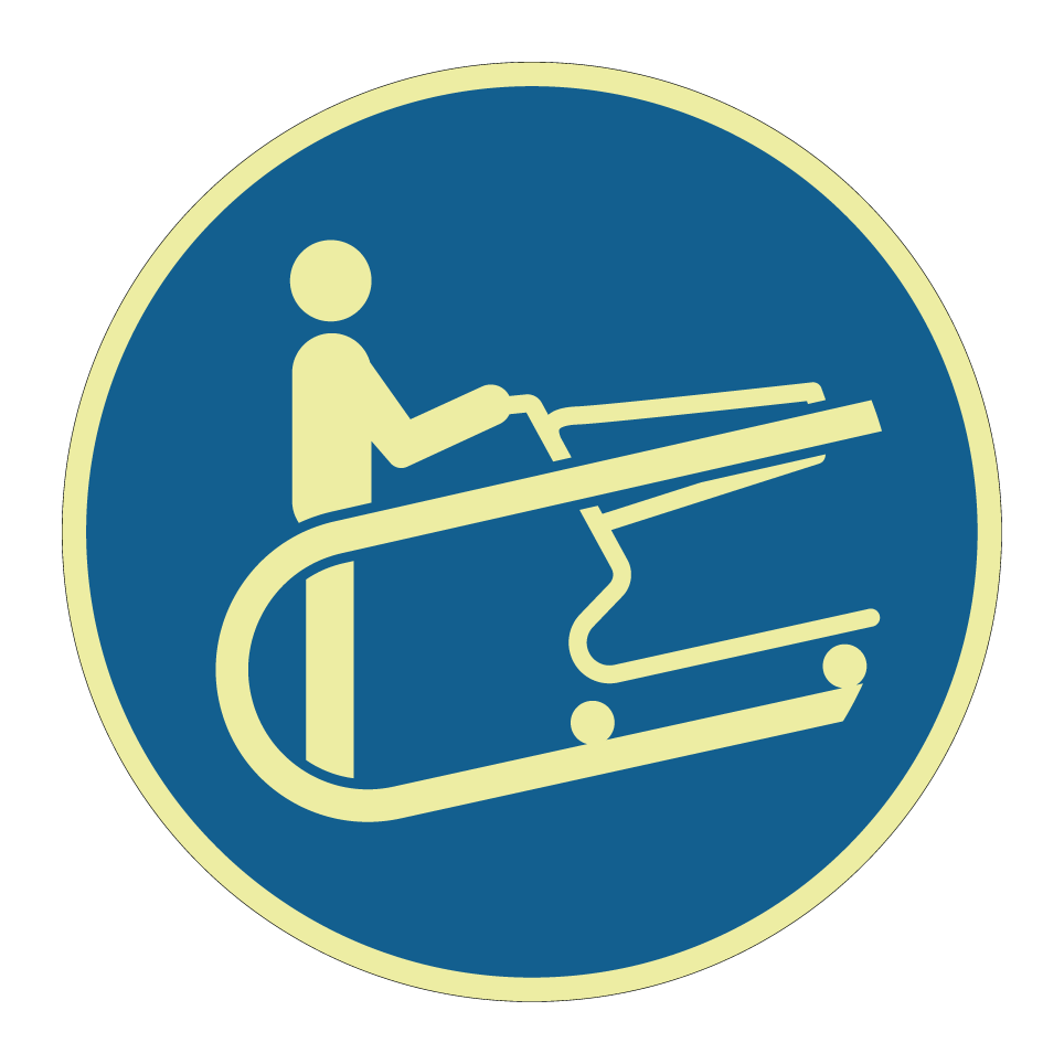M060 Hold the trolley handle