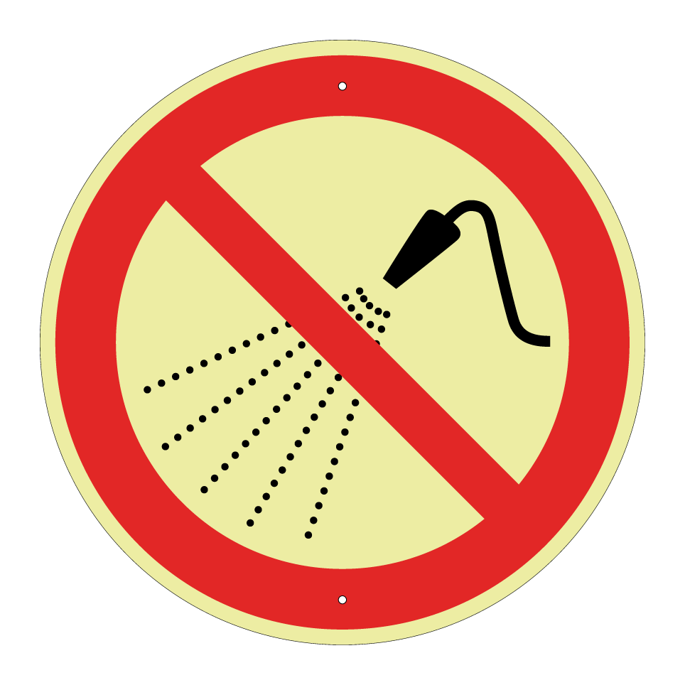 P016 Do not spray with water