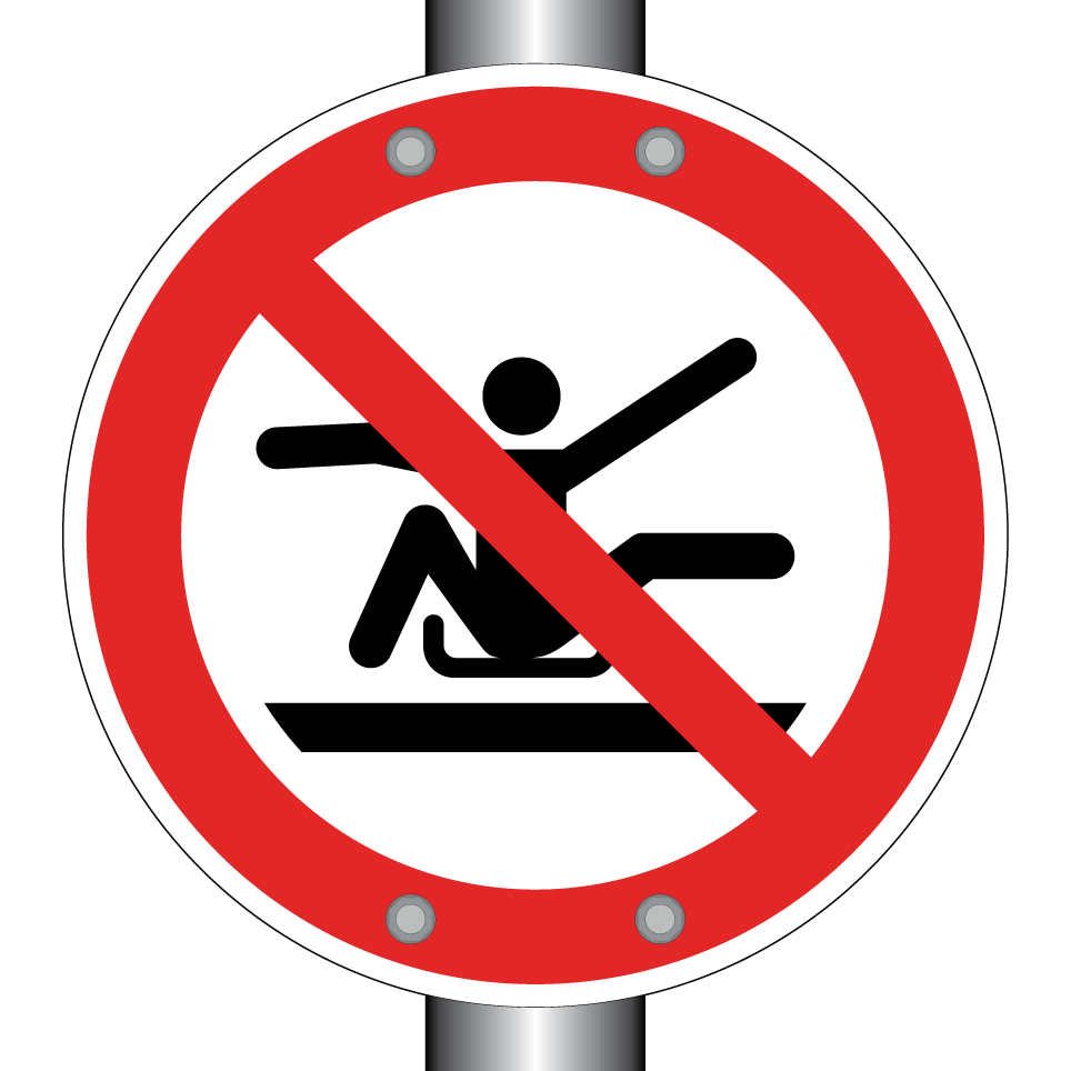 P046 Do not stretch out of toboggan