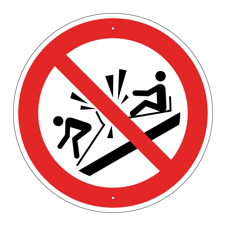 P047 Do not ram into toboggans