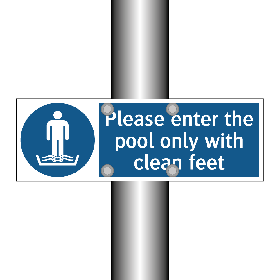 Please enter the pool only with clean feet