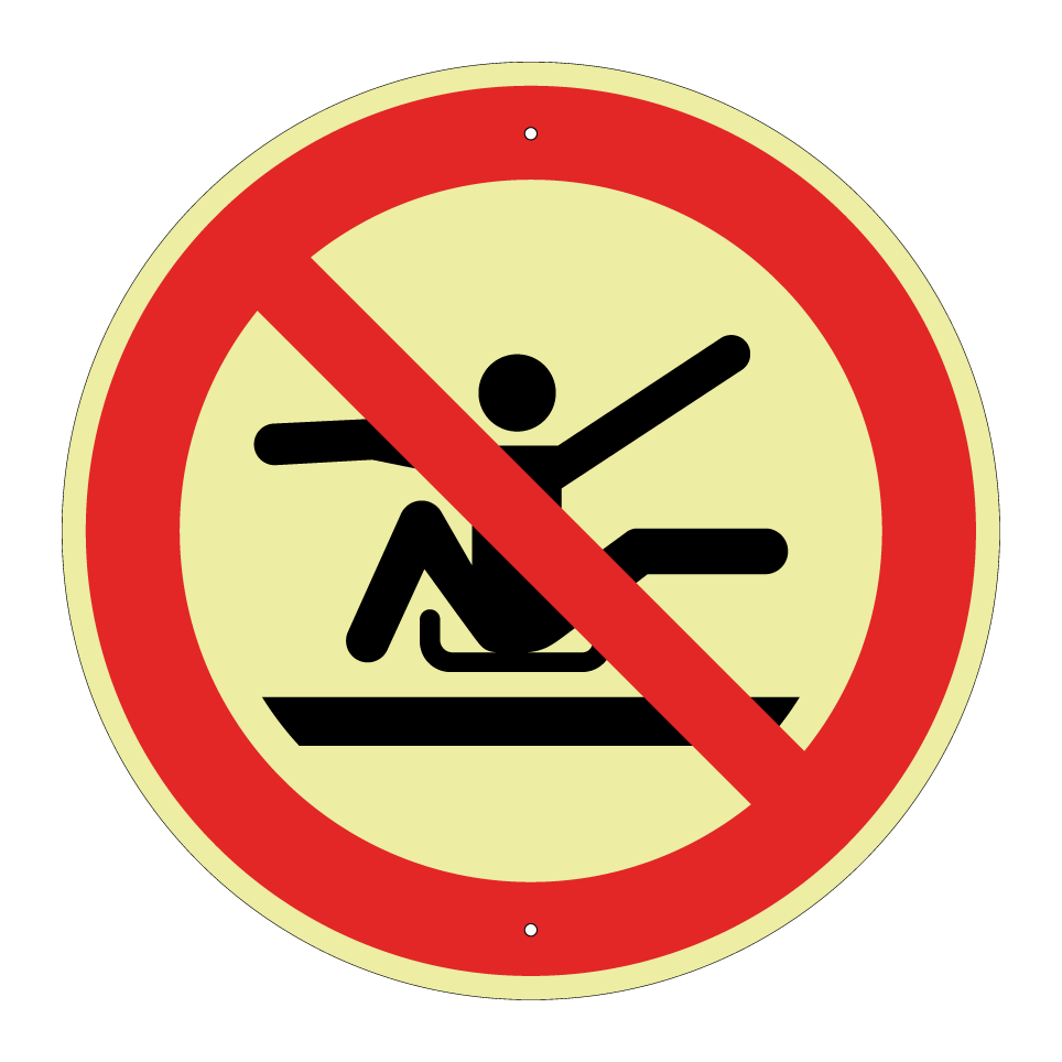 P046 Do not stretch out of toboggan