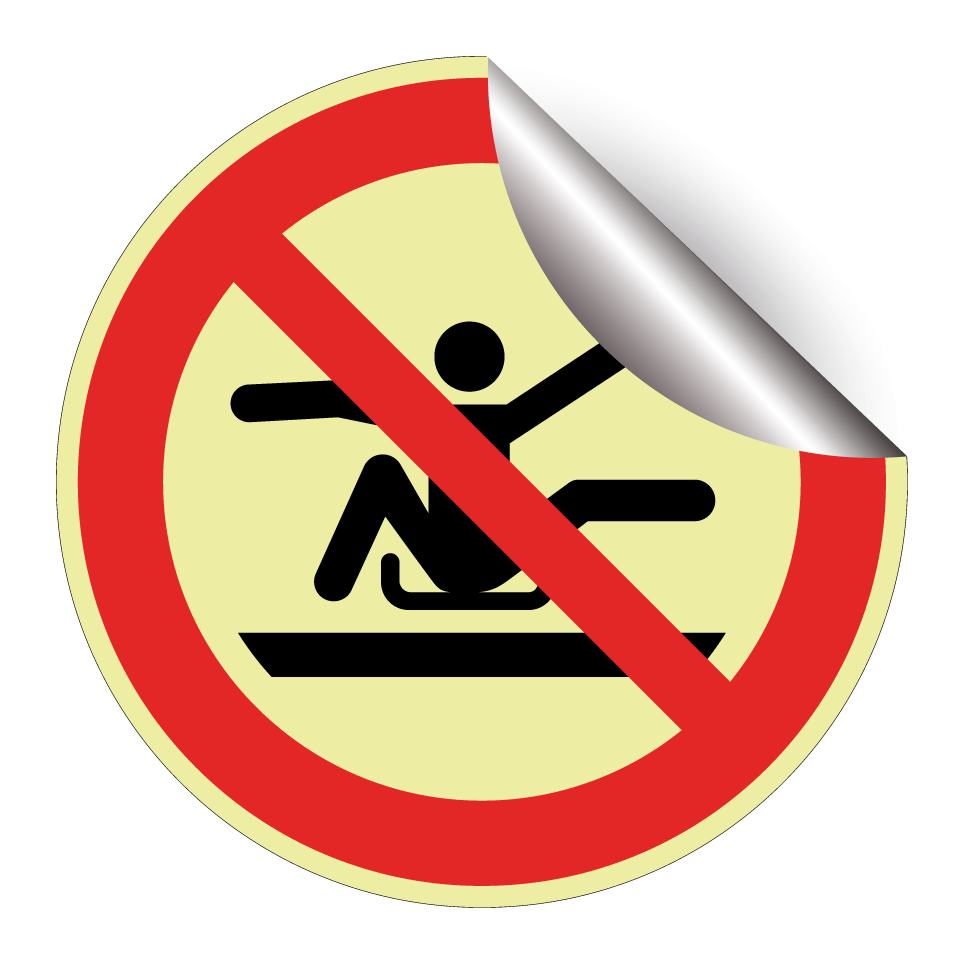 P046 Do not stretch out of toboggan